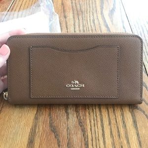 Coach Leather Zip Up Wallet